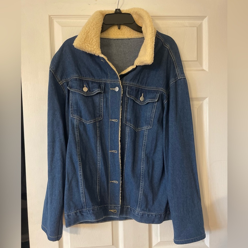 Jean Jacket with Sherpa collar- like new